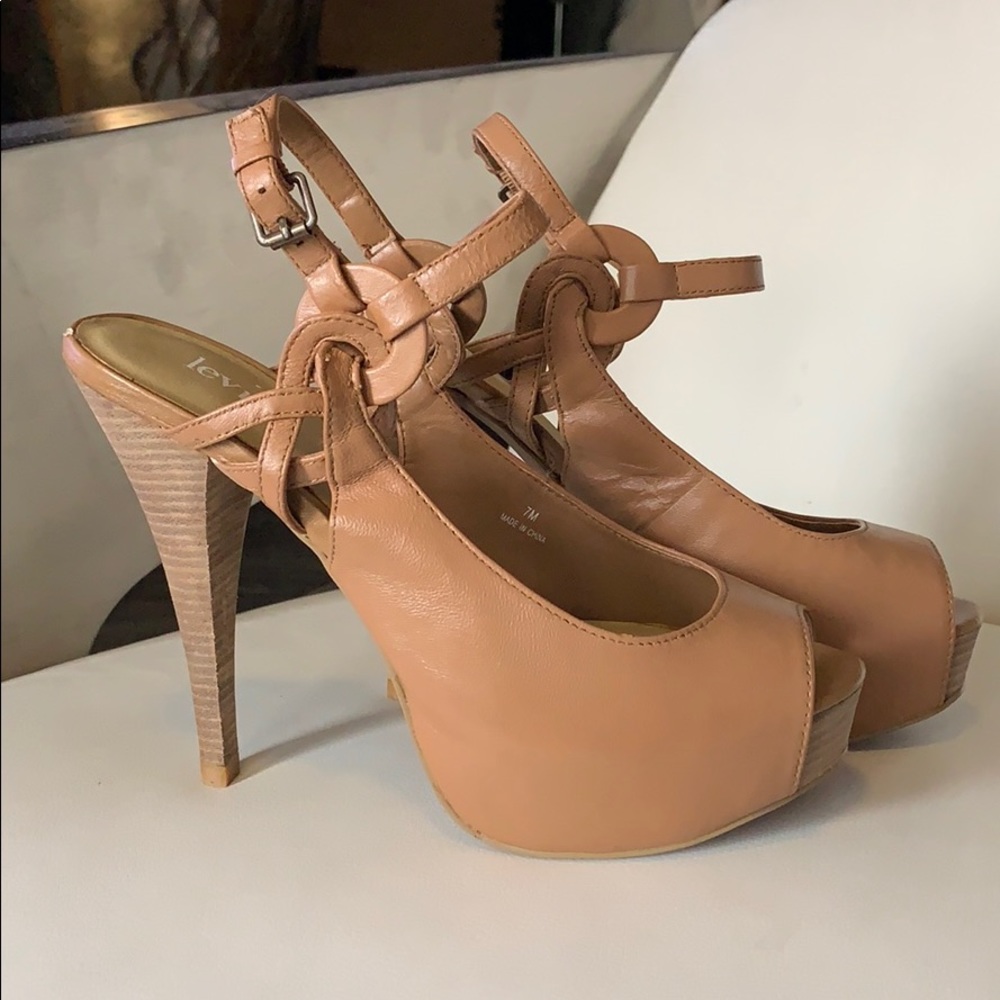 Levity Platform Shoes